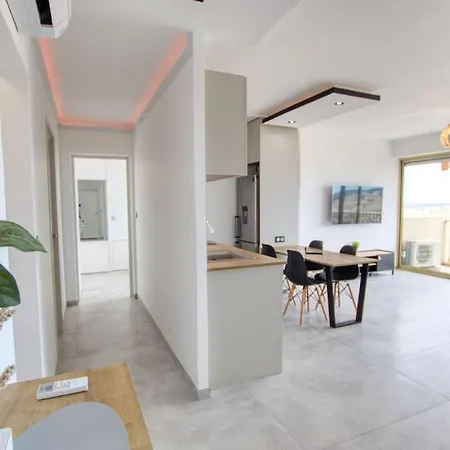 Evasion De Reve : 3p, Piscine, Tennis, Wifi, Park. * Antibes