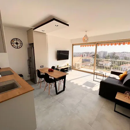 Evasion De Reve : 3p, Piscine, Tennis, Wifi, Park.