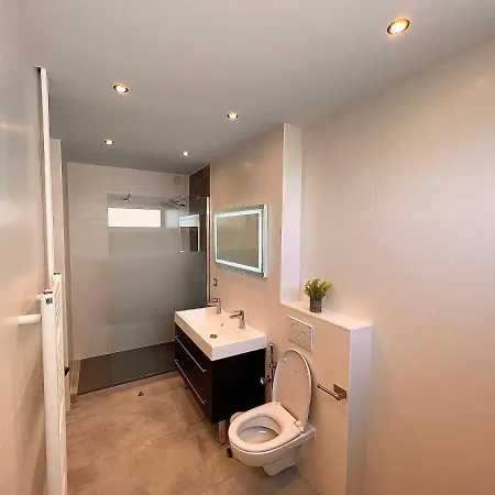 Evasion De Reve : 3p, Piscine, Tennis, Wifi, Park. Apartament Antibes