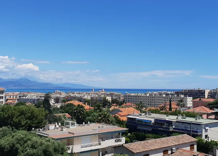 Evasion De Reve : 3p, Piscine, Tennis, Wifi, Park.